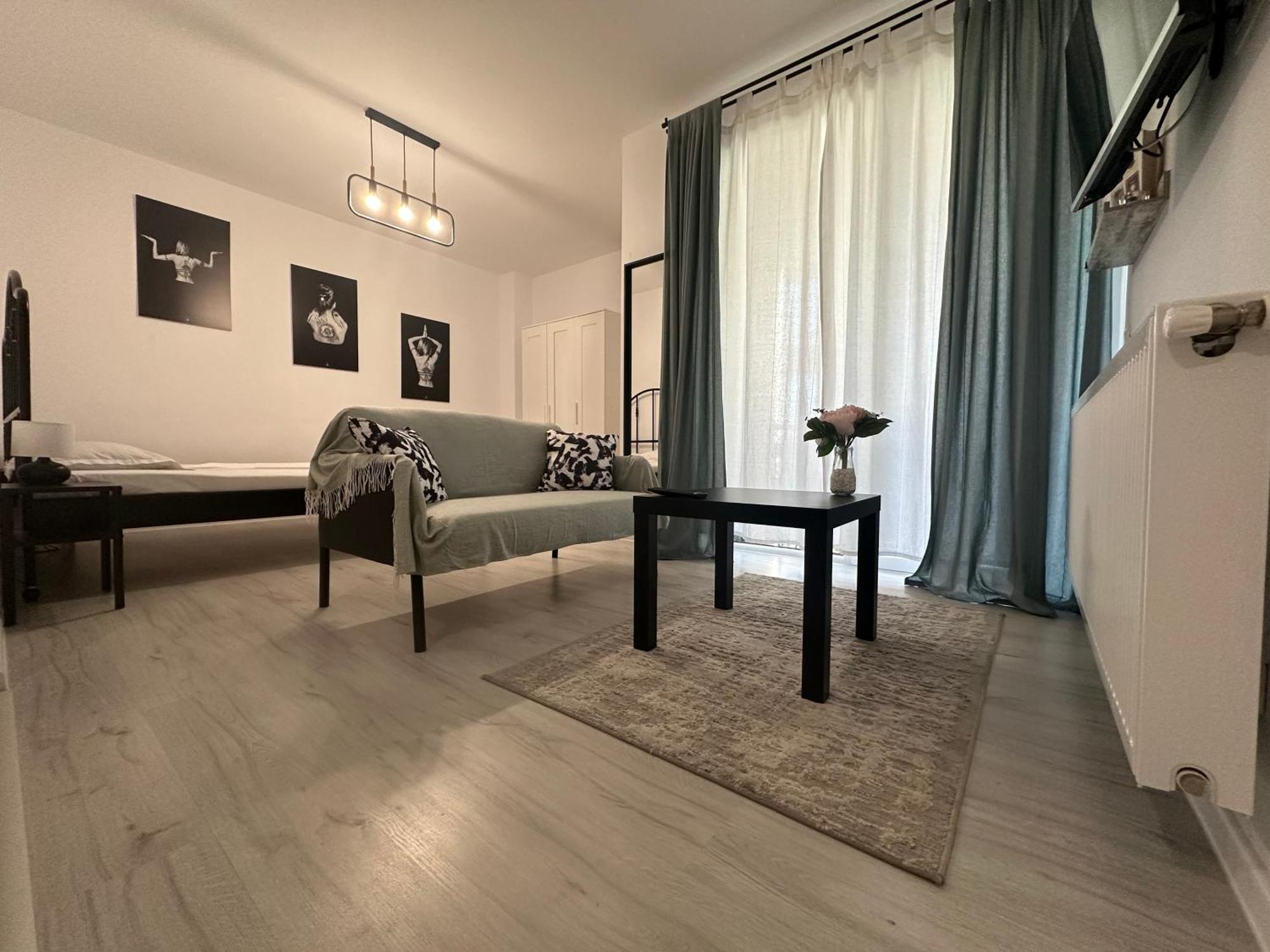 Garsoniera In Complex Rezidential Lägenhet Bukarest Exteriör bild